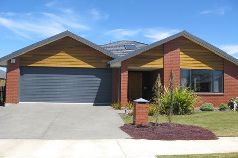 Photo of property in 11 Mahlet Street, Northwood, Christchurch, 8051