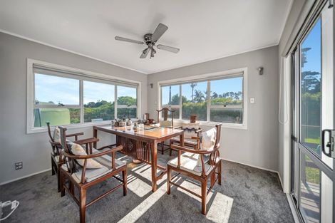 Photo of property in 389 Waiuku Road, Puni, Pukekohe, 2678