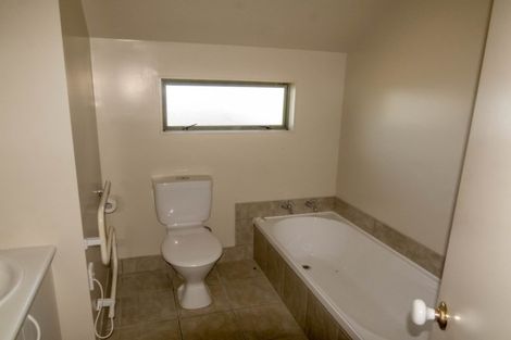Photo of property in 84f1 Kanpur Road, Broadmeadows, Wellington, 6035