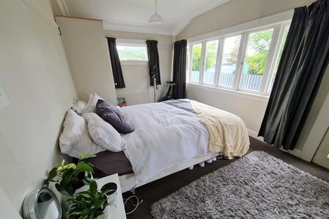 Photo of property in 42 Chelwood Street, Takaro, Palmerston North, 4412