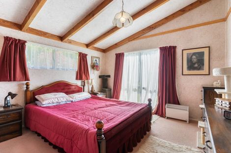 Photo of property in 132 Isabel Street, Whangamata, 3620