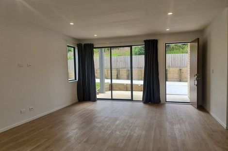 Photo of property in 42c Don Buck Road, Massey, Auckland, 0614