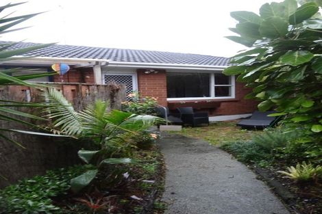 Photo of property in 7a/2 Corrella Road, Belmont, Auckland, 0622