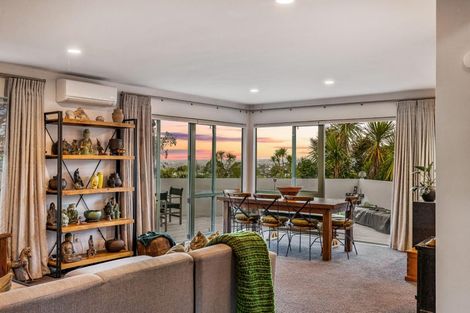 Photo of property in 87 Glengarry Road, Glen Eden, Auckland, 0602