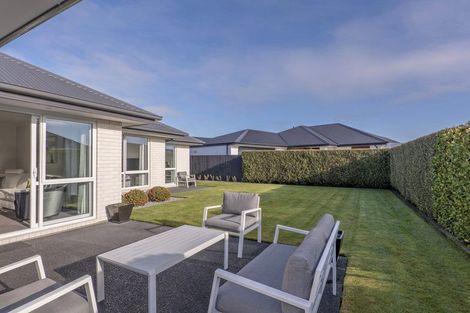 Photo of property in 9 Polish Settlers Place, Marshland, Christchurch, 8083