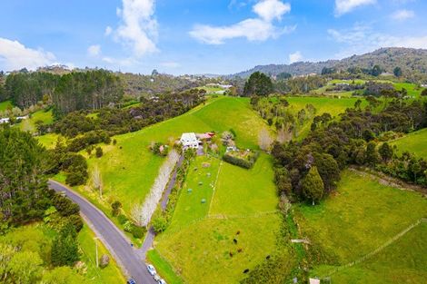 Photo of property in 5 Wendy Road, Waitakere, Auckland, 0816