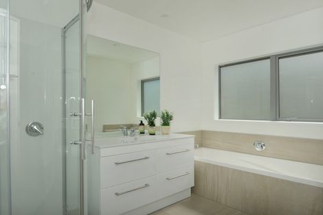 Photo of property in 24a Shoebridge Crescent, Ngunguru, Whangarei, 0173