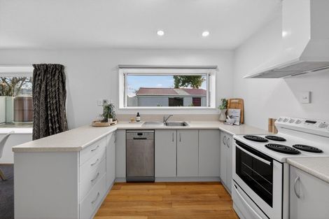 Photo of property in 2/148 Rose Street, Somerfield, Christchurch, 8024