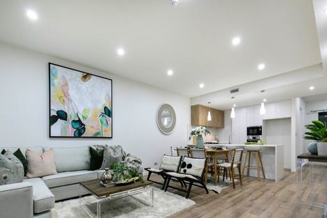 Photo of property in 74 Te Oneroa Way, Long Bay, Auckland, 0630