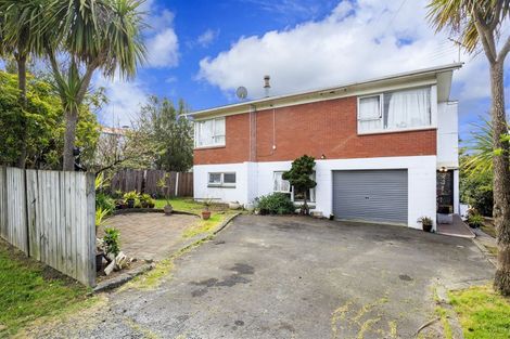 Photo of property in 4 Blanc Road, Silverdale, 0932