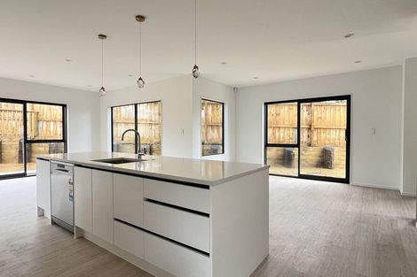 Photo of property in 105e Bond Crescent, Forrest Hill, Auckland, 0620