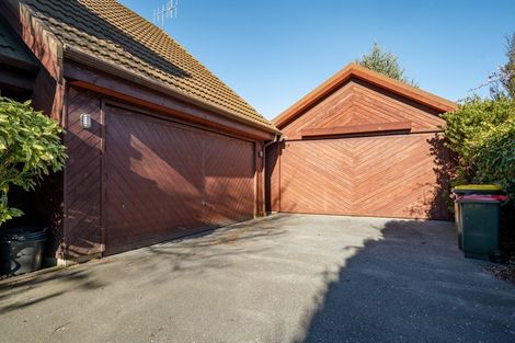 Photo of property in 127 Hunter Crescent, Wanaka, 9305