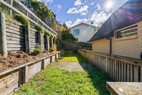 Photo of property in 70 Landsdowne Terrace, Cashmere, Christchurch, 8022