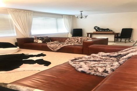 Photo of property in 70 Sailmaker Close, Whitby, Porirua, 5024