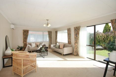 Photo of property in 16a Oaklea Avenue, Marton, 4710