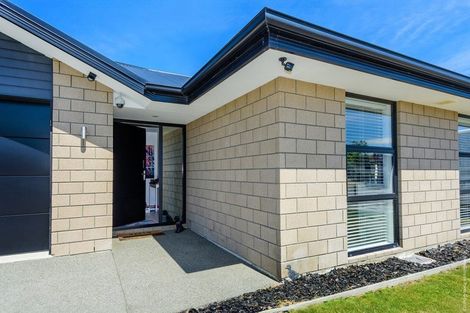 Photo of property in 11 Chert Street, Rolleston, 7614