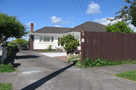 Photo of property in 2/76 Kenderdine Road, Papatoetoe, Auckland, 2025