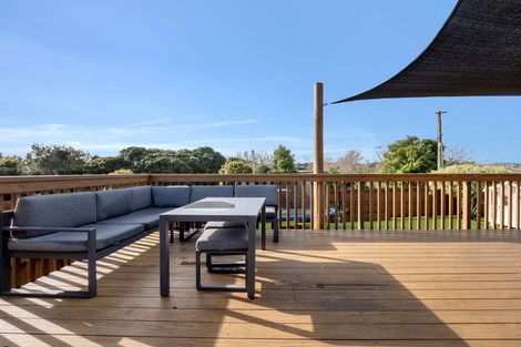 Photo of property in 20 Valley Road, Pukekohe, 2120
