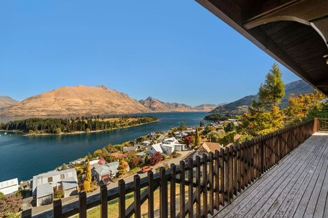 Photo of property in 11 Longwood Place, Queenstown, 9300