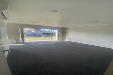 Photo of property in Villa Estate, 46/55 Armstrong Avenue, Carterton, 5713
