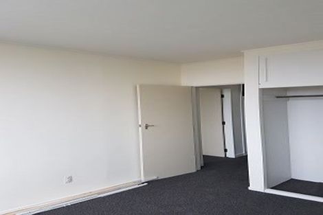Photo of property in Beresford Apartments, 17/118u Russell Terrace, Berhampore, Wellington, 6023