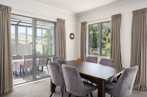 Photo of property in 5 Crompton Avenue, Churton Park, Wellington, 6037