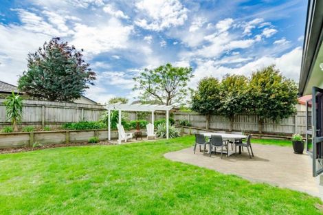 Photo of property in 17 Regent Drive, Paraparaumu Beach, Paraparaumu, 5032