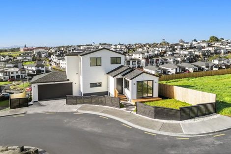 Photo of property in 41 Baumea Rise, Massey, Auckland, 0614