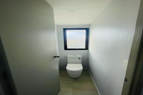 Photo of property in 2/13 Rollerson Street, Papakura, 2110