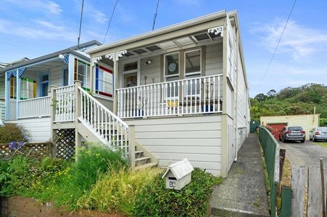 Photo of property in 16 Boyd Terrace, Newtown, Wellington, 6021