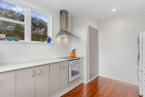 Photo of property in 1/15 Stratford Avenue, Milford, Auckland, 0620