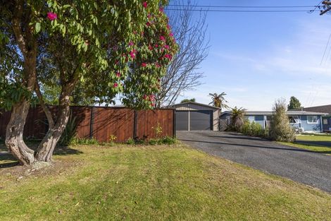 Photo of property in 5 Fairley Road, Lynmore, Rotorua, 3010