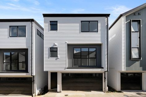 Photo of property in 25 Jandell Crescent, Bucklands Beach, Auckland, 2014