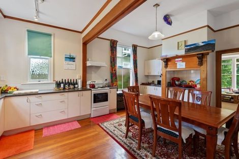 Photo of property in 18 Gloucester Street, Whanganui, 4500