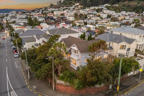 Photo of property in 75 Brougham Street, Mount Victoria, Wellington, 6011