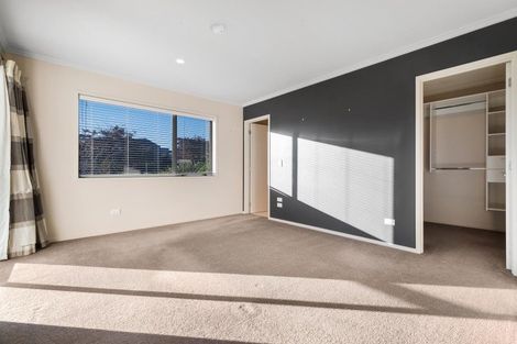 Photo of property in 16 Forest Heights, Wanaka, 9305
