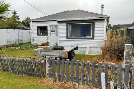 Photo of property in 4 Clifford Street, Clinton, 9534