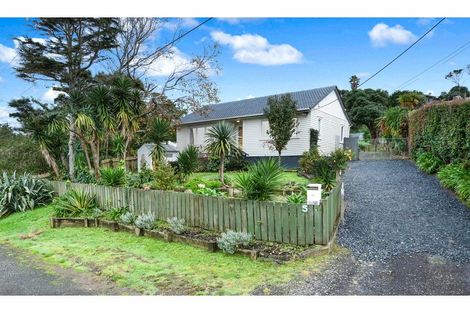 Photo of property in 5 Northfield Road, Waitakere, Auckland, 0816