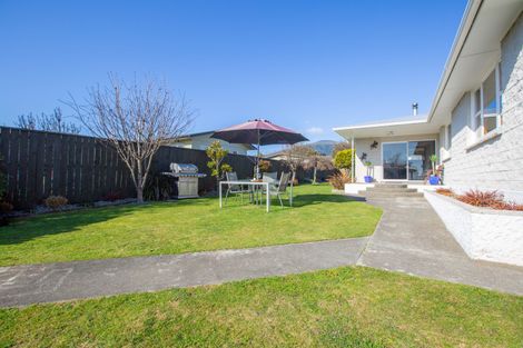 Photo of property in 22 Keats Crescent, Stoke, Nelson, 7011