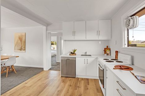 Photo of property in 65 Mackworth Street, Woolston, Christchurch, 8062