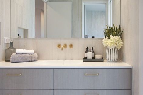 Photo of property in 55 Cambridge Road, Riverhead, 0820