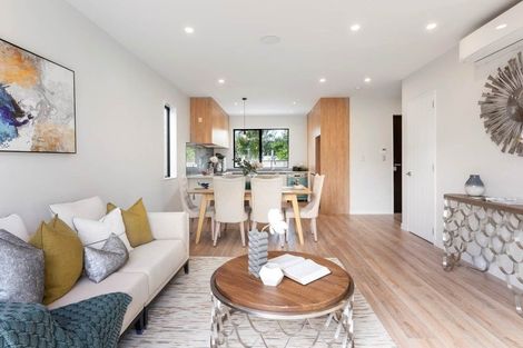 Photo of property in 54c Bleakhouse Road, Howick, Auckland, 2014