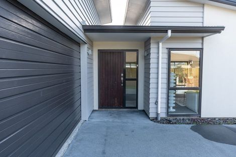 Photo of property in 15 Chadwick Place, Rototuna North, Hamilton, 3210