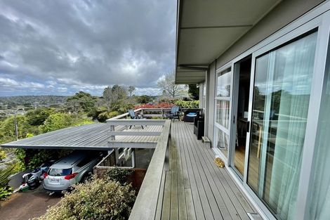 Photo of property in 13 Carlisle Road, Torbay, Auckland, 0630