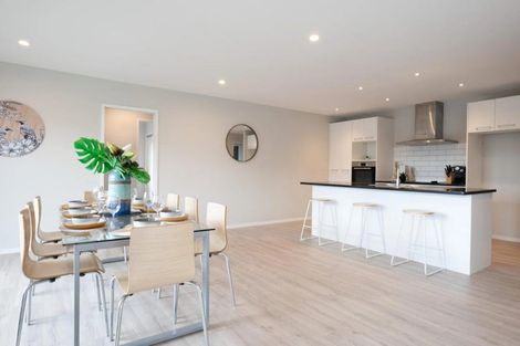 Photo of property in 11 Lewann Lane, Helensville, 0800