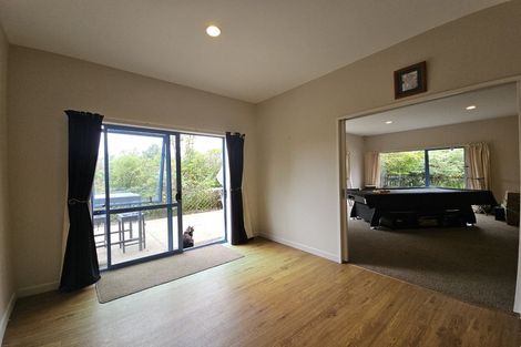 Photo of property in 7 Lanyon Place, Whitby, Porirua, 5024