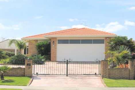 Photo of property in 19 Santa Monica Drive, Papamoa Beach, Papamoa, 3118