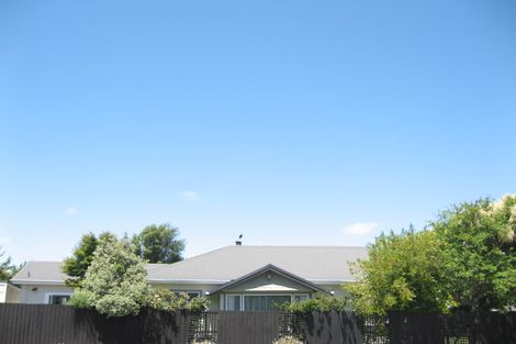 Photo of property in 2 Howard Street, Spreydon, Christchurch, 8024