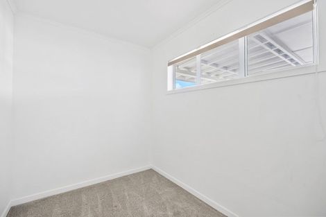 Photo of property in 2a Ballagh Close, Onerahi, Whangarei, 0110