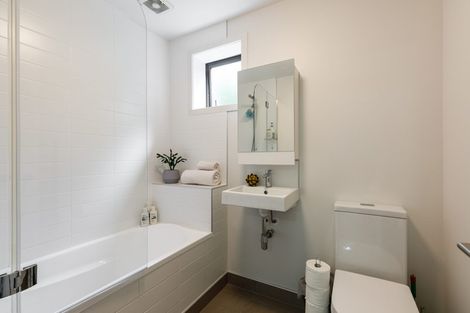 Photo of property in 30/22u Booth Street, Miramar, Wellington, 6022